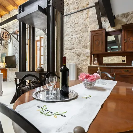 Willa The Olive Mill Loft - Oil Mill To Lavish Leisure