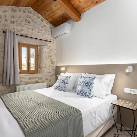 The Olive Mill Loft - Oil Mill To Lavish Leisure Willa *
