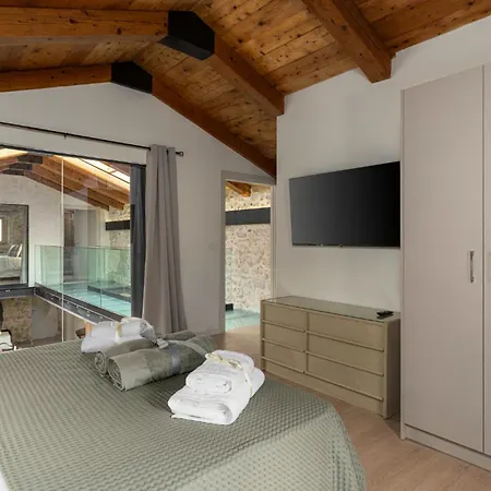 Willa The Olive Mill Loft - Oil Mill To Lavish Leisure Prinés