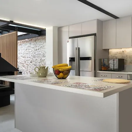 The Olive Mill Loft - Oil Mill To Lavish Leisure Prinés